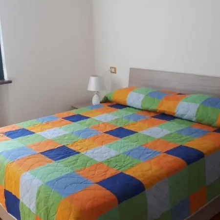 In Con Idromassaggio A Pochi Minuti Dal Maggiore * Castelveccana
