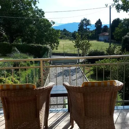 In Con Idromassaggio A Pochi Minuti Dal Maggiore * Castelveccana